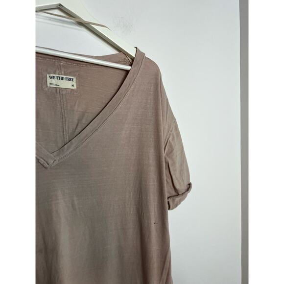 we the free oversized, V-neck size medium note there is a stain on the front - Picture 2 of 7